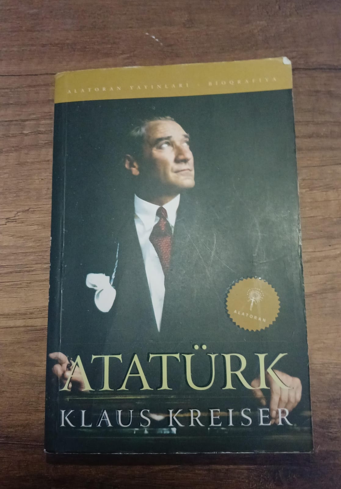 ATATÜRK kitab - Bioqrafiya